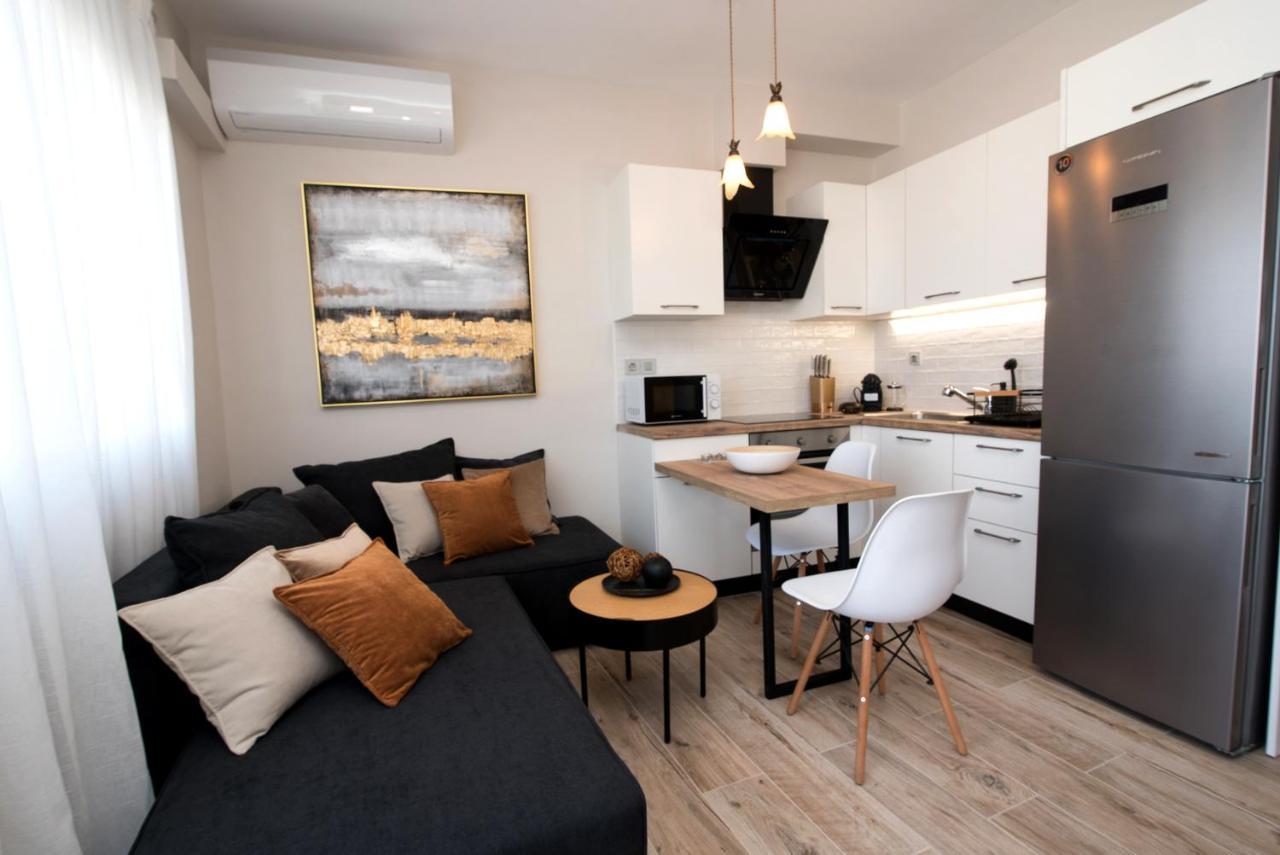 Chrysalis 2 Apartman Kosz Kültér fotó