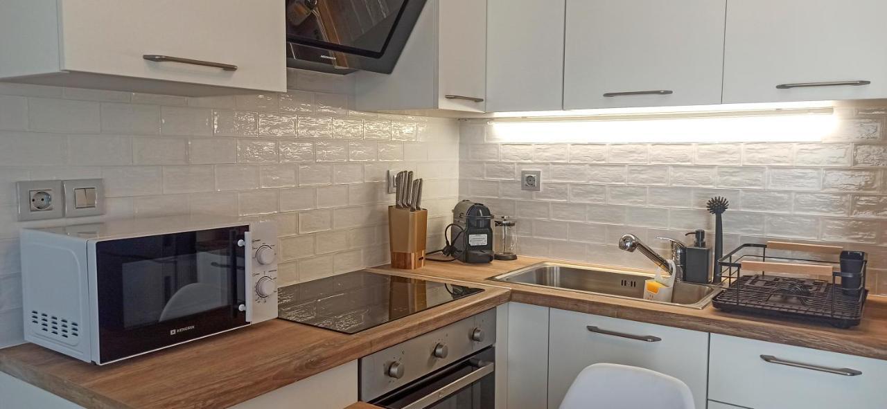 Chrysalis 2 Apartman Kosz Kültér fotó